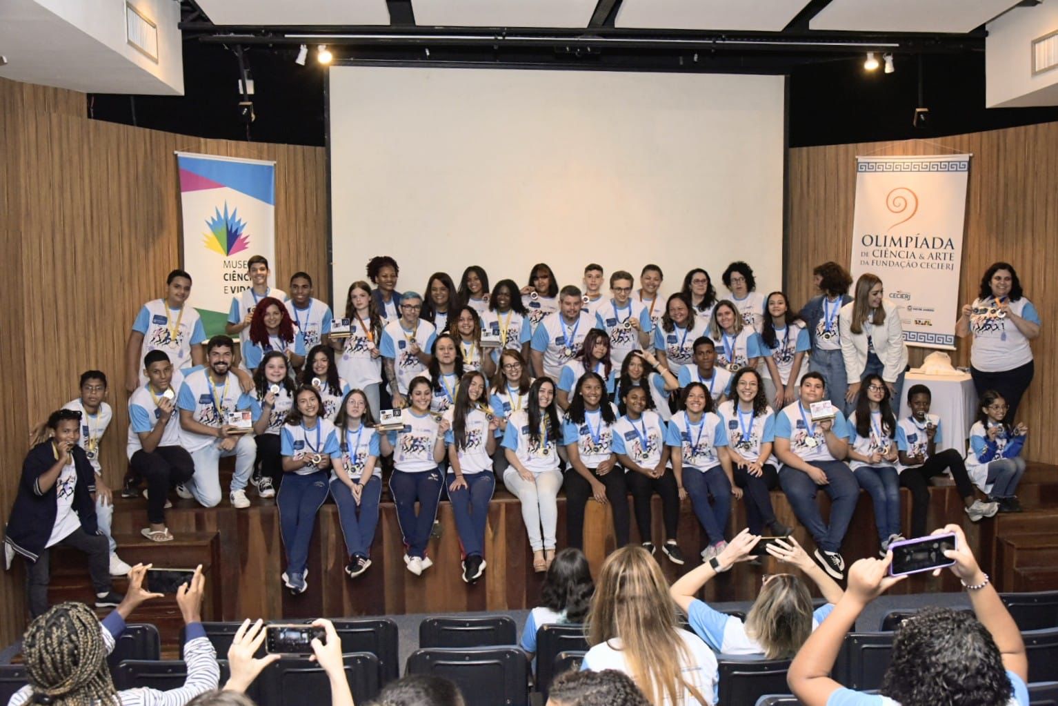 La entrega de premios de la II Olimpiada de Ciencia y Arte, este sábado (21), estuvo marcada por mucha emoción y alegría