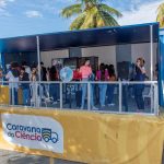Caravana da Ciência Cecierj transforma Praça Ibrahim Assed, em Cardoso Moreira, em polo científico