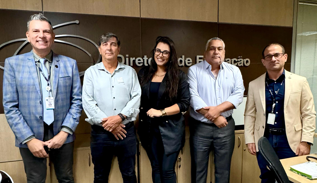 Fundação CECIERJ se reúne com a CAPES para tratamento de prestação de contas e novos convênios