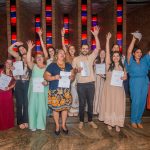 CEDERJ celebra formatura de 16 biólogos na UERJ em dia de emoção e conquistas familiares