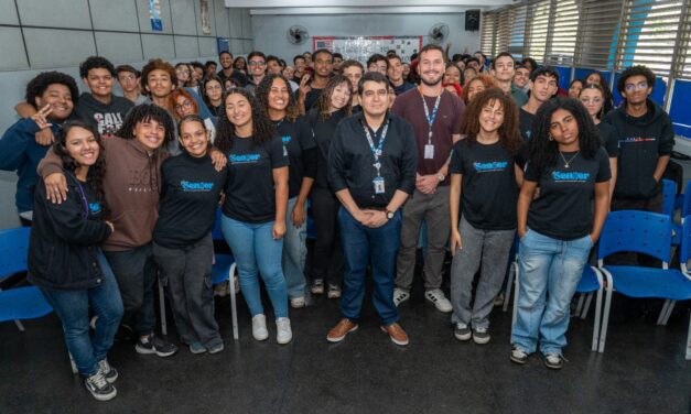 Fundação Cecierj leva informações do Pré-Vestibular Social a alunos de escola pública em Nova Iguaçu