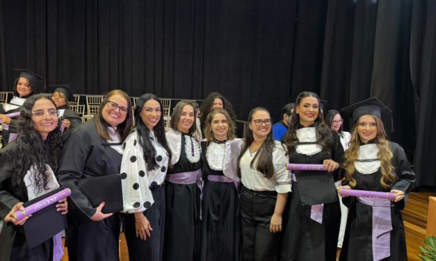 Segunda turma do Polo Cederj de Cardoso Moreira cola grau na UENF